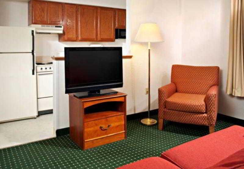 Sonesta Simply Suites Detroit Novi Δωμάτιο φωτογραφία